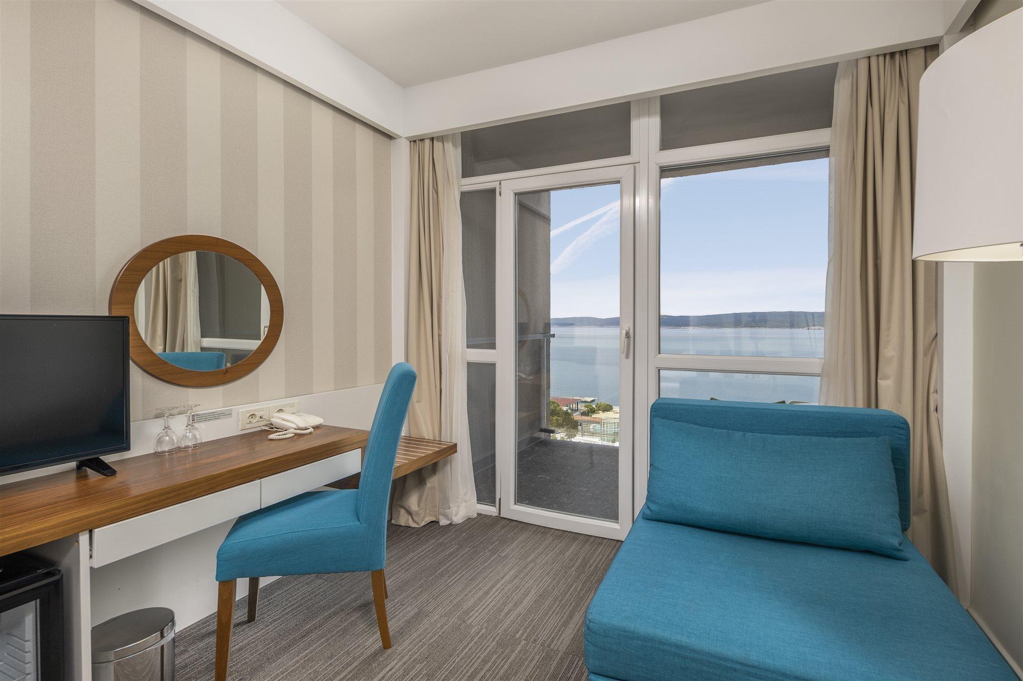 Hotel Katarina Selce Bagian luar foto