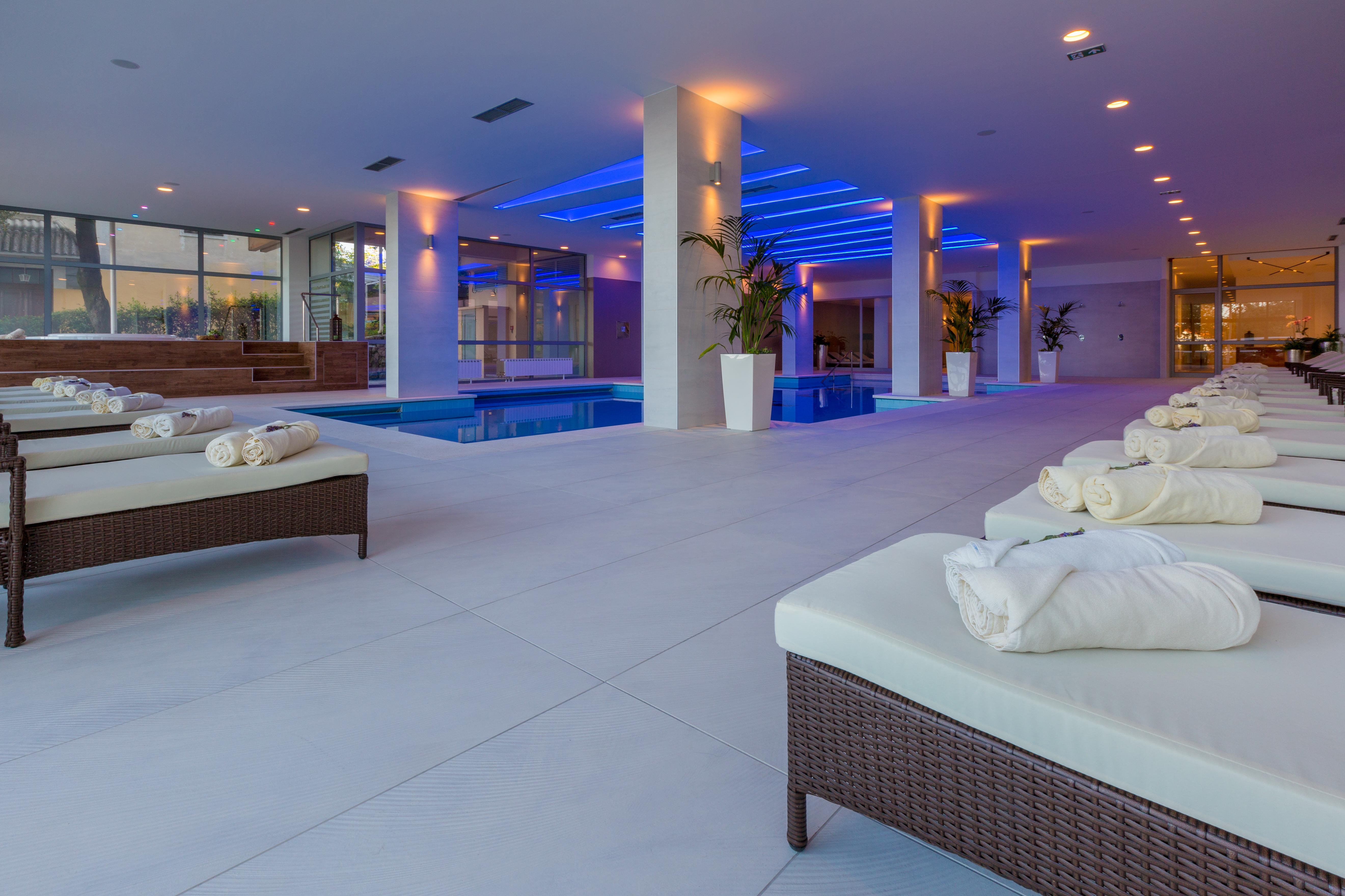 Hotel Katarina Selce Bagian luar foto