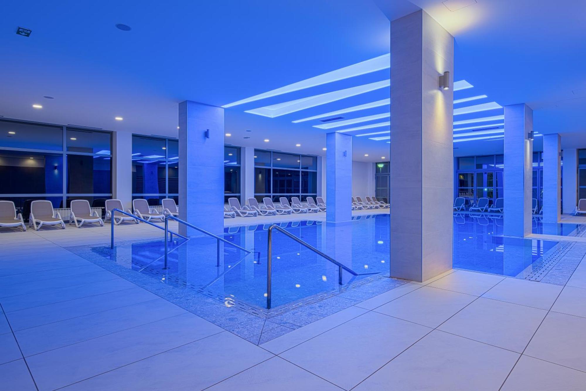 Hotel Katarina Selce Bagian luar foto