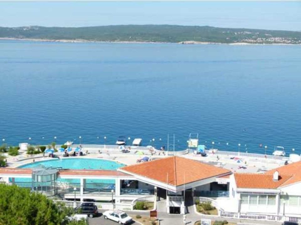 Hotel Katarina Selce Bagian luar foto