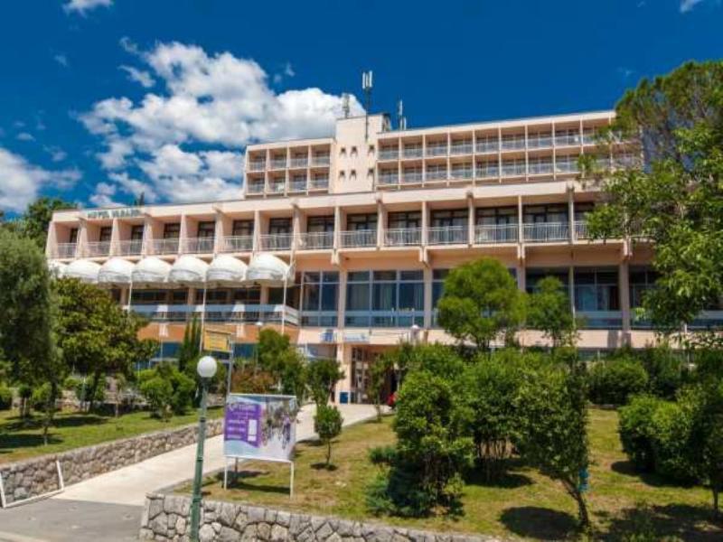 Hotel Katarina Selce Bagian luar foto